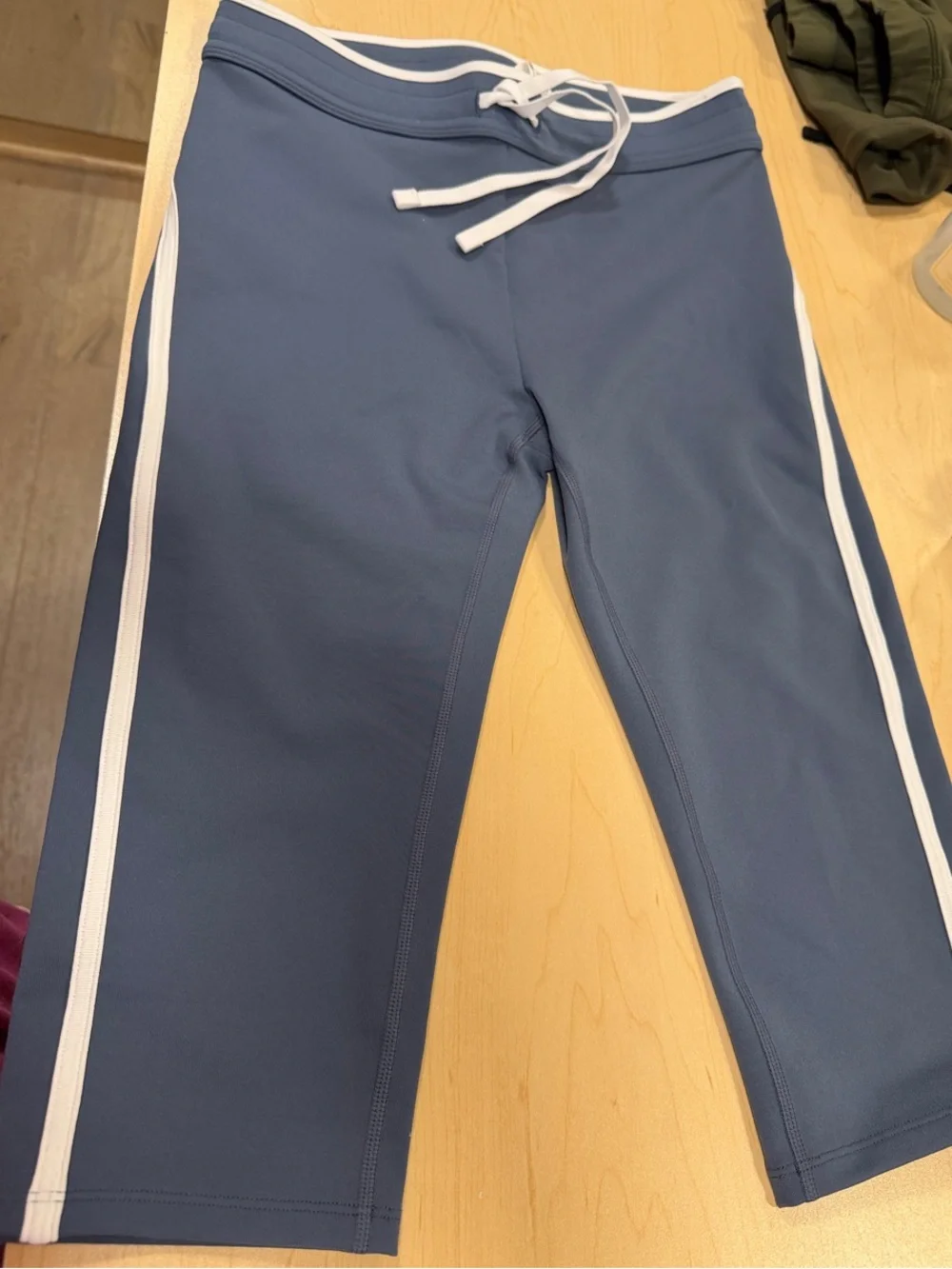 ALO Yoga Slate Blue Leggings with White Side Stripes